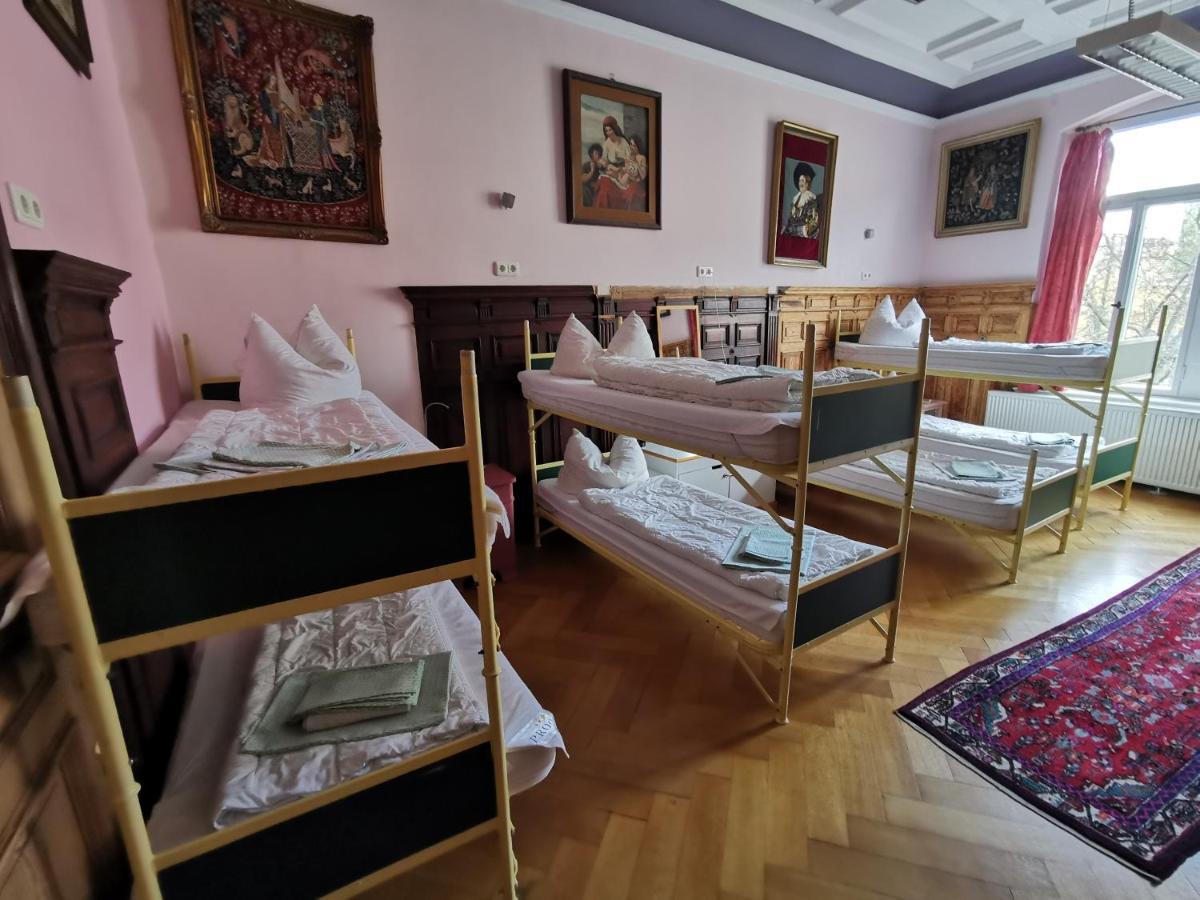 Hummel Hostel - Historische Stadtvilla Mit Garten Weimar  Dış mekan fotoğraf