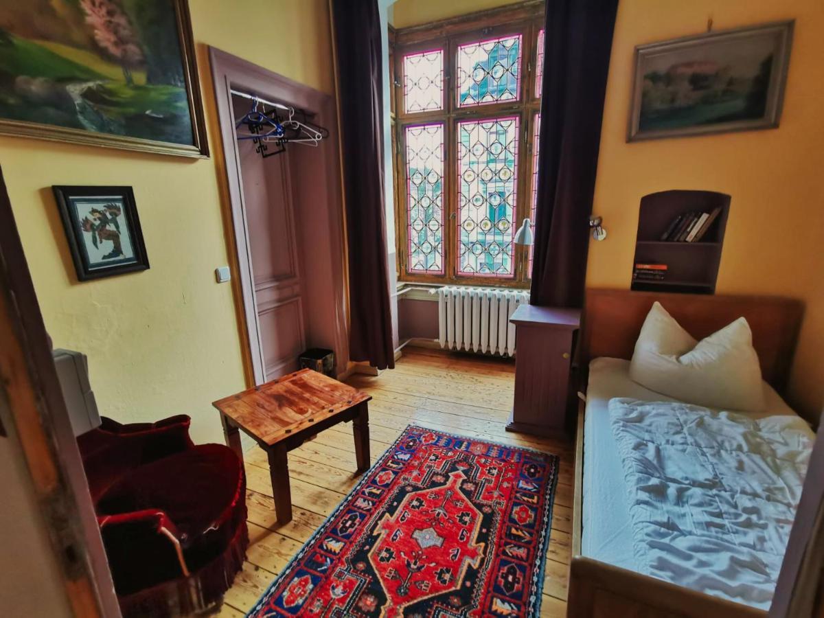 Hummel Hostel - Historische Stadtvilla Mit Garten Weimar  Dış mekan fotoğraf