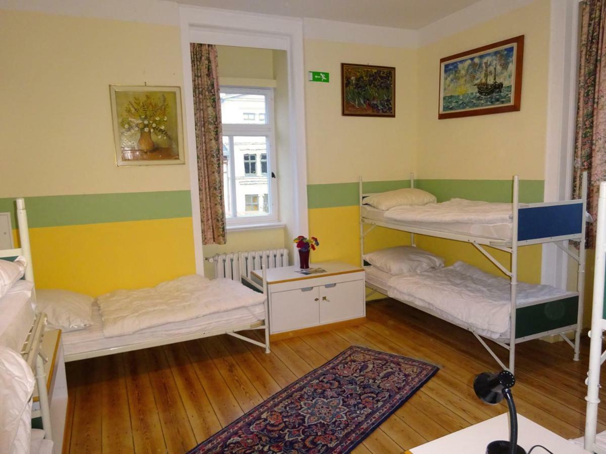 Hummel Hostel - Historische Stadtvilla Mit Garten Weimar  Dış mekan fotoğraf
